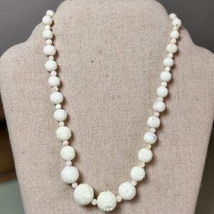 Vintage Cream Celluloid Graduated Molded Rose Bead Necklace